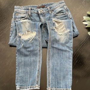 Joe’s Jeans “The Billie Ankle”